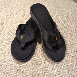 Teva Voya Slip On Wedge Thong Flip Flops Sandals Womens 7 Black Summer Beach